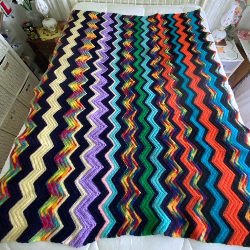 VTG WOOL KNITTED AFGHAN - RAINBOW Coat of Many Colors - THROW CUDDLE BLANKET